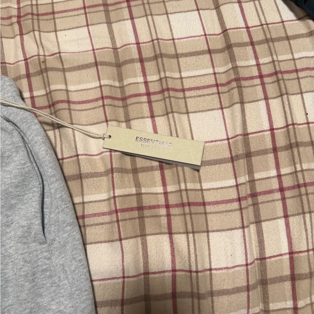 Essentials Sweatpants - Picture 9 of 11